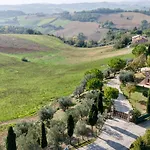 Fonte A Colle Villa *