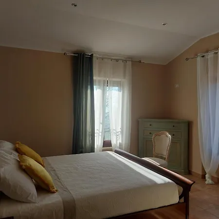 Villa Fonte A Colle Castorano (Ascoli Piceno)